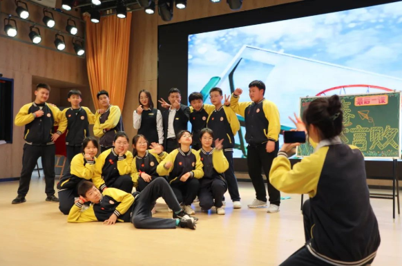 1648021655424749.png image.png