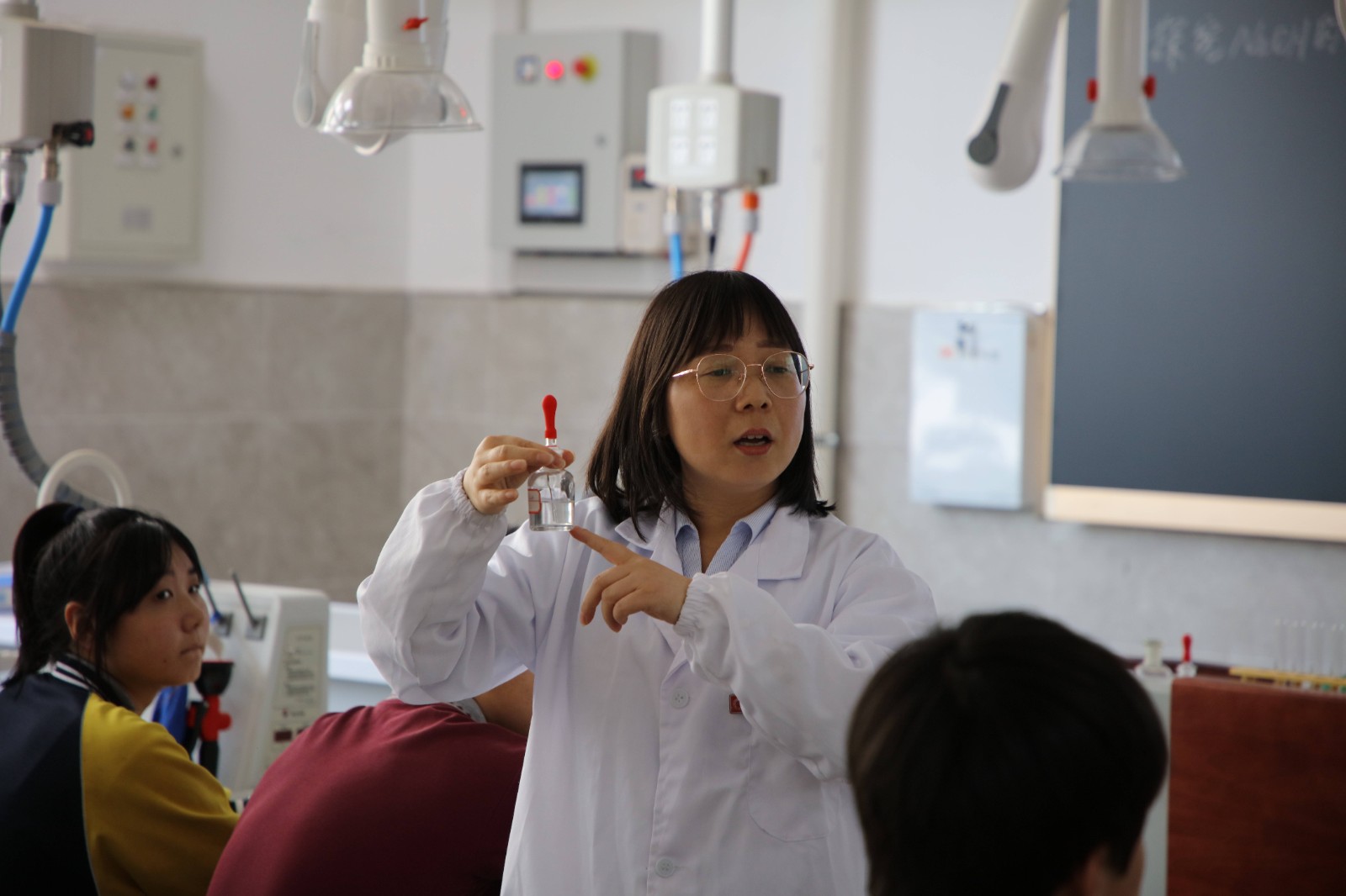 1653547590137647.jpeg 1653547590137647.jpeg