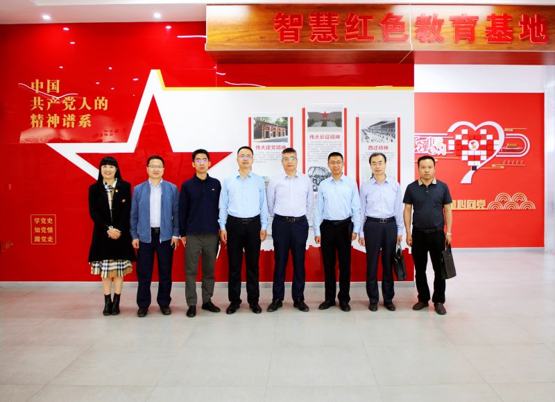 1682238701320743.jpeg 1大合影.jpg