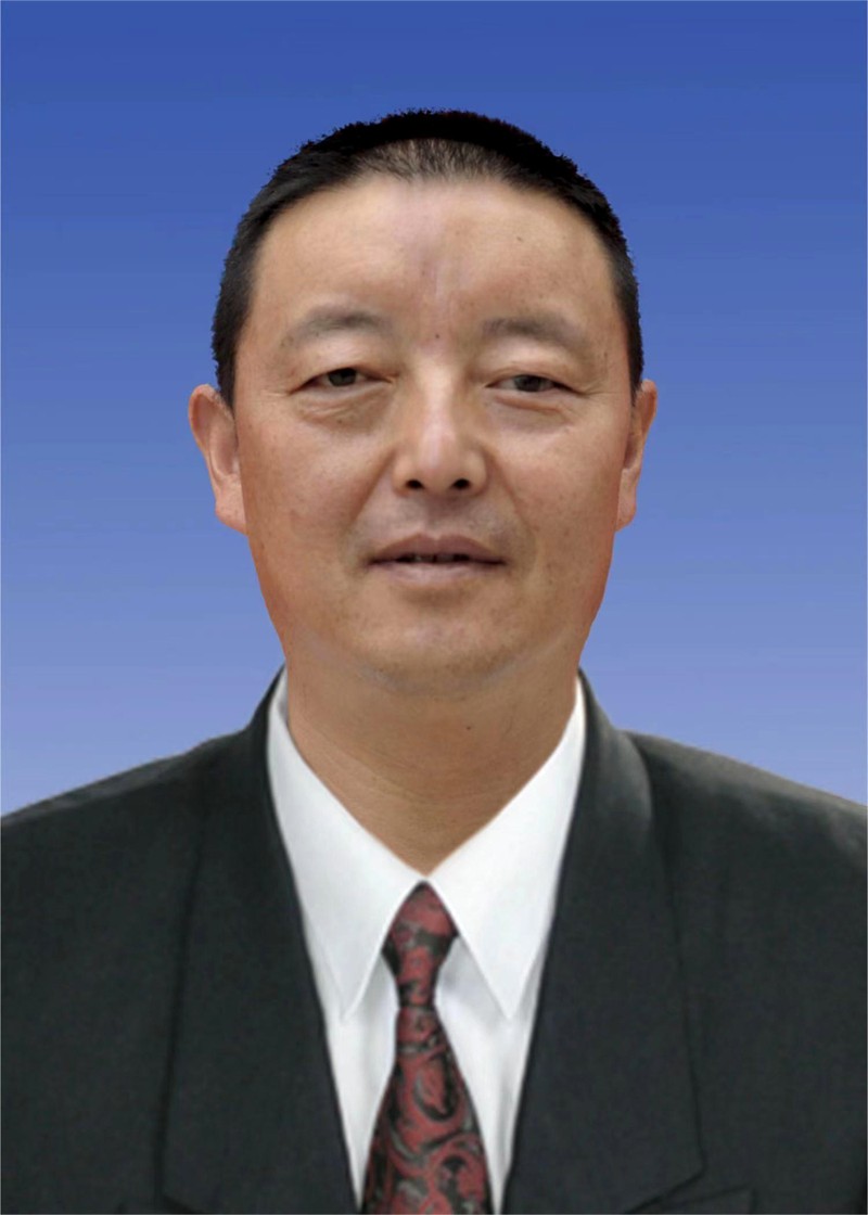 1712481078166991.jpeg 薛永星校长证件照.jpg