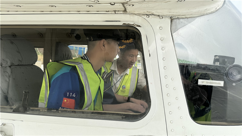 1725788596676971.jpeg 06.jpg