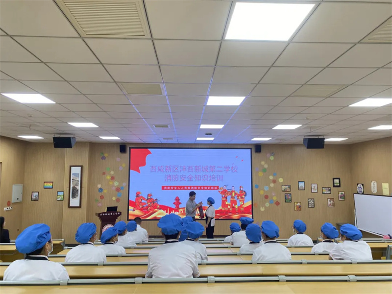 1729071427294017.jpeg 1.jpg